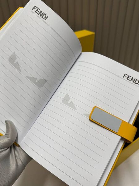 Набор (блокнот, ручка, термос) Fendi b8297035-1-8
