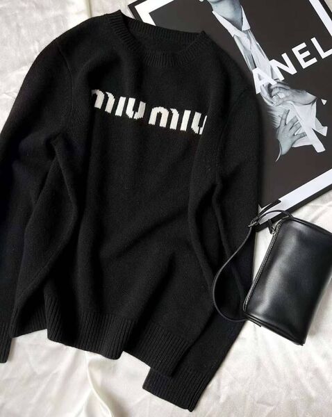 Свитер Miu Miu женский вязаная ткань черный 129729