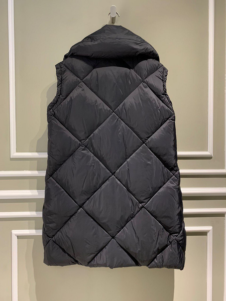 Жилет Burberry женский черный 94901-3