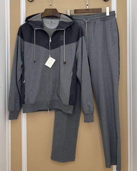Мужской костюм Brunello Cucinelli мужской графитовый 130848