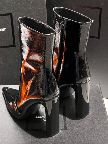 Ботильоны Saint Laurent женский кожа черный 161790-5