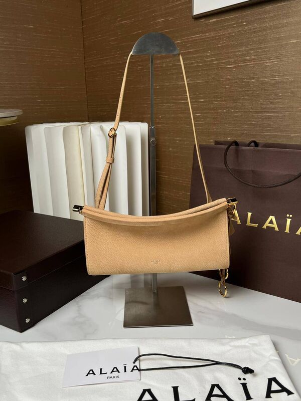 Сумка ALAIA