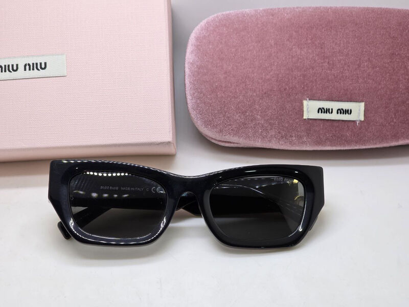 Очки Miu Miu 179730-4