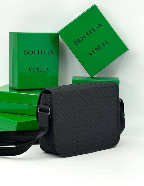 Мужская сумка мессенджер Bottega Veneta мужской кожа черный 115316-3