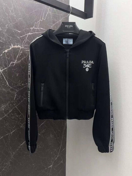 Костюм Prada 127312