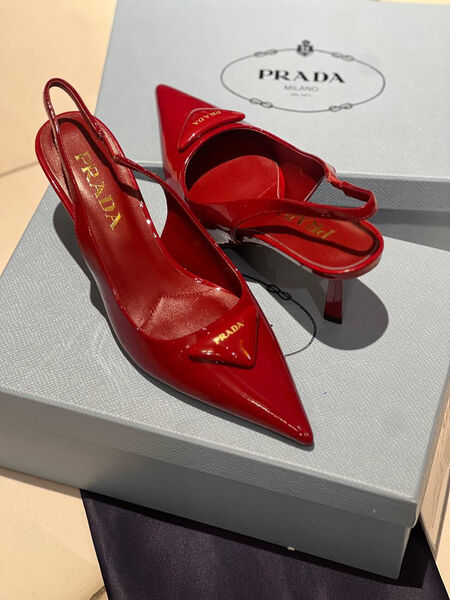 Туфли Prada женский кожа бордовый 137030-3