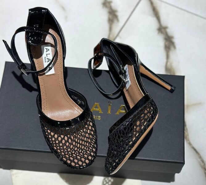 Туфли Alaïa женский кожа черный 153821