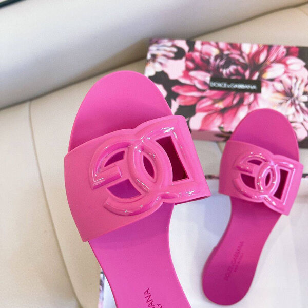 Шлепки Dolce & Gabbana женский кожа розовый 147473-3