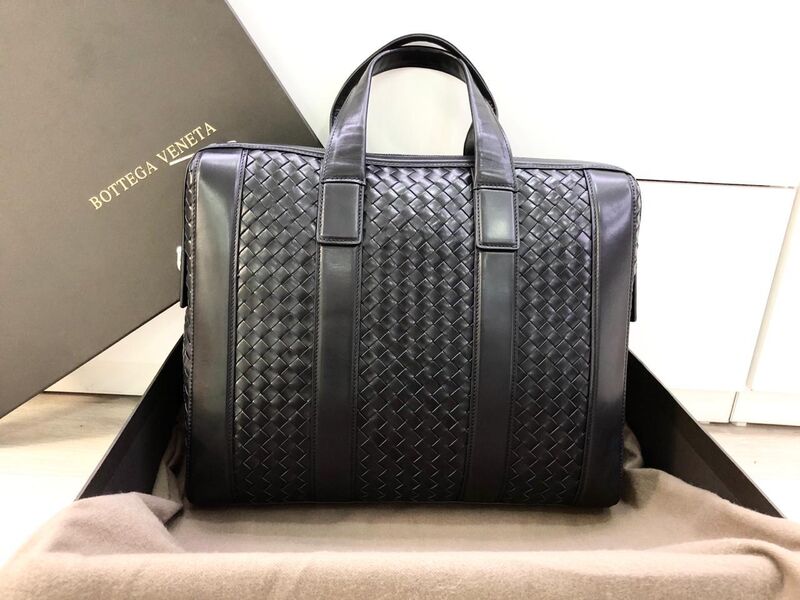 Портфель Bottega Veneta мужской кожа черный 61992-2