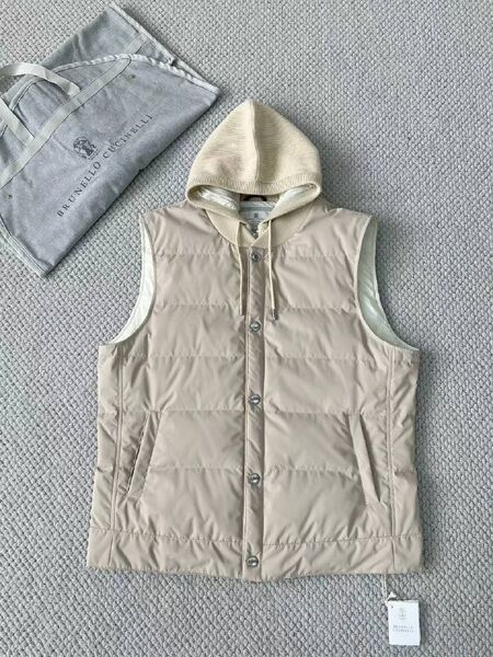 Мужской жилет Brunello Cucinelli мужской бежевый p0374374-1