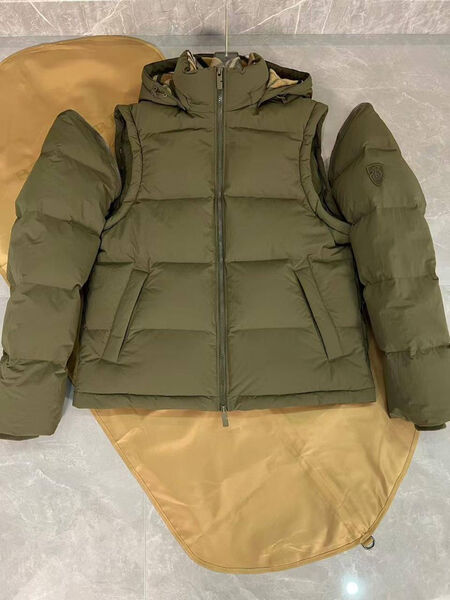 Мужской пуховик Burberry мужской болотный 198785-12