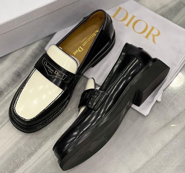 Лоферы Christian Dior женский кожа черный 100098