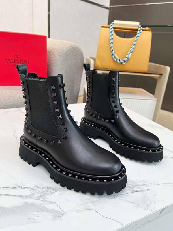 Женские ботинки VALENTINO 