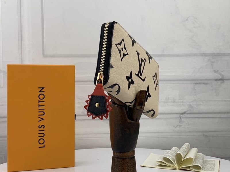 Кошелек Louis Vuitton женский кожа бежевый 31934-2