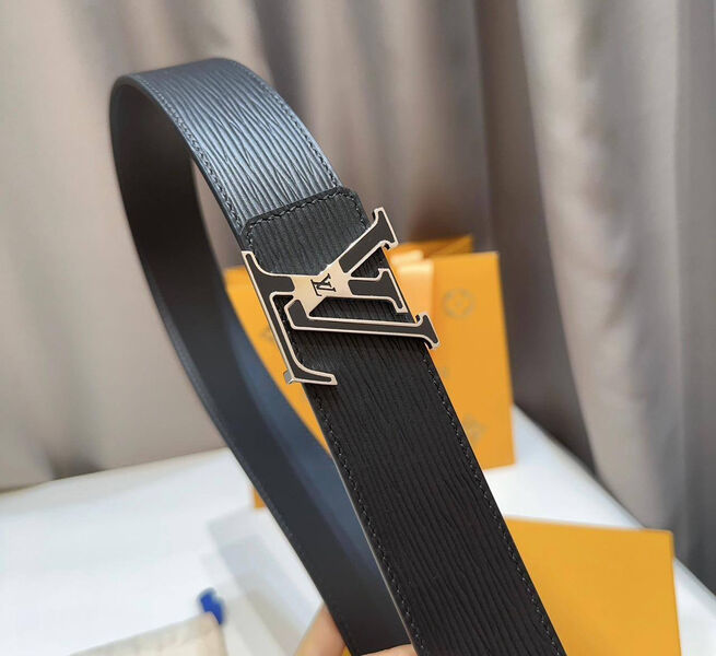 Мужской ремень Louis Vuitton мужской кожа черный 135882-3