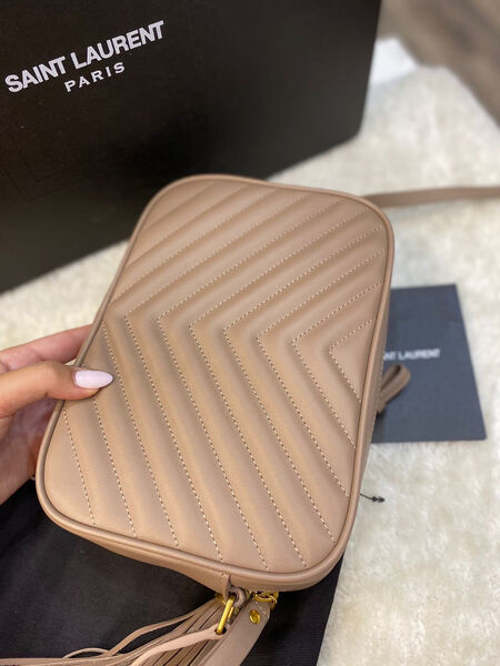Сумка Saint Laurent женский кожа бежевый 97078-3
