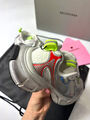 Кроссовки Balenciaga женский кожа графитовый 112071-4