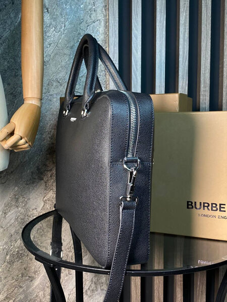 Мужской портфель Burberry мужской кожа черный 42708-4