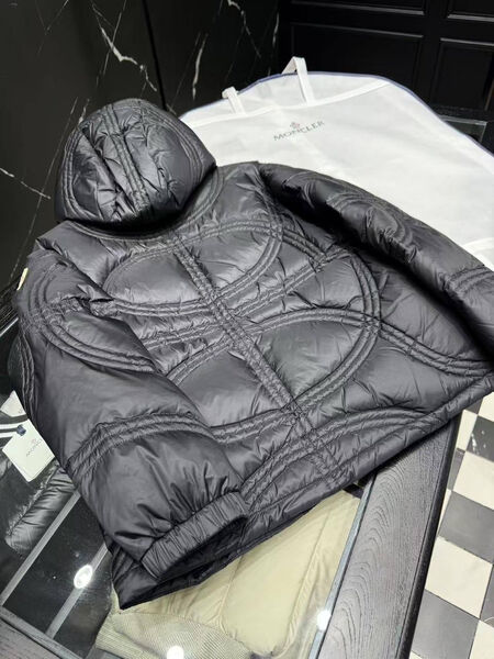 Мужская куртка Moncler мужской черный 199712-4