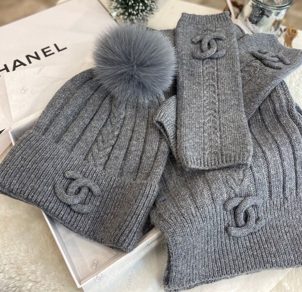 Комплект Chanel женский вязаная ткань графитовый 97388