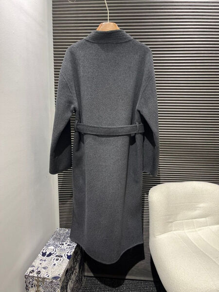 Пальто Loro Piana женский графитовый 158907-9