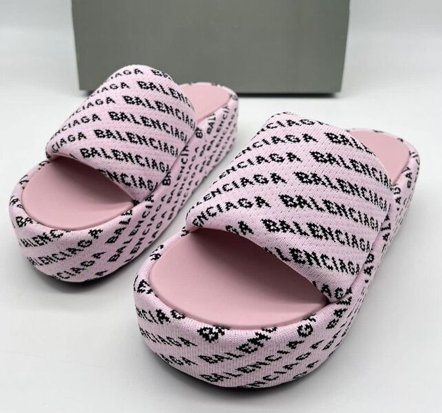 Шлепка Balenciaga женский ткань розовый 109323