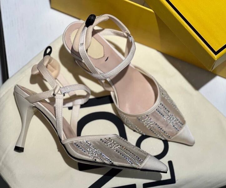 Туфли Fendi женский сатин графитовый 112215