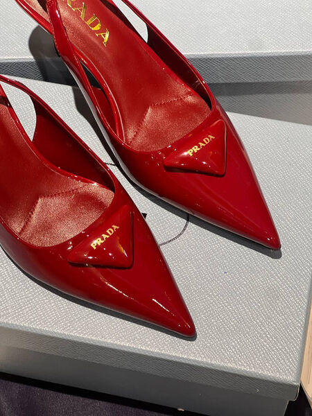 Туфли Prada женский кожа бордовый 137030-6