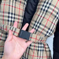 Пуховик двухсторонний Burberry женский черный 126483-5