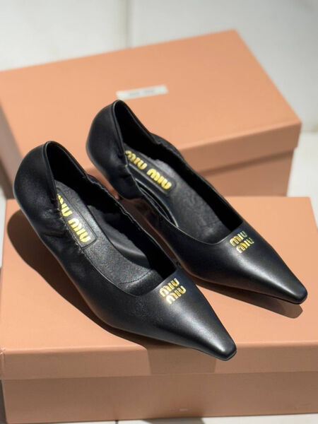 Туфли Miu Miu женский кожа черный 172713-2
