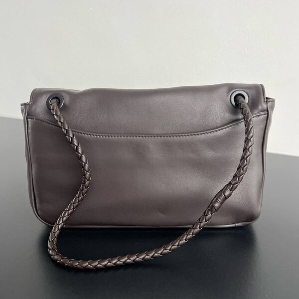 Сумка Bottega Veneta Madison женский кожа черный 197083-5