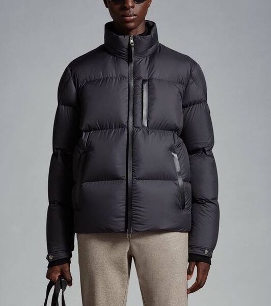 Мужской пуховик Moncler мужской черный 136957