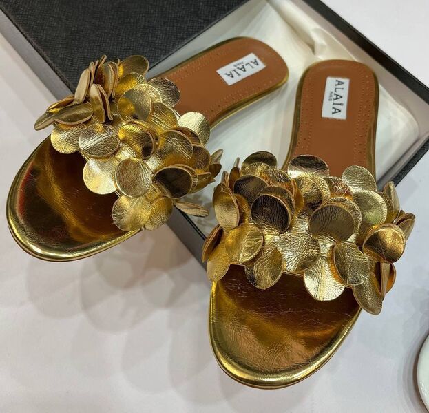 Шлепки Alaïa женский кожа бронзовый 147439