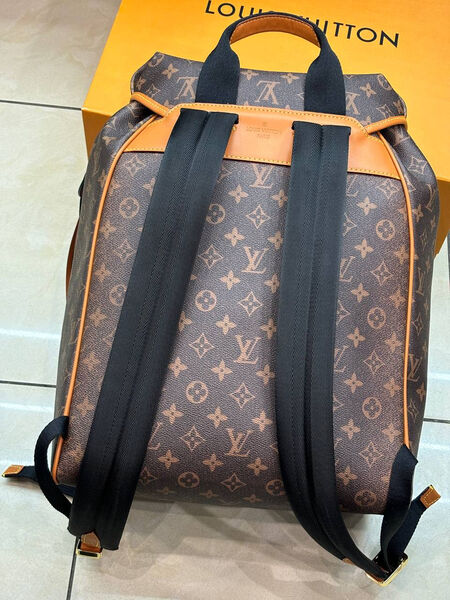 Мужской рюкзак Louis Vuitton мужской кожа 167093-2