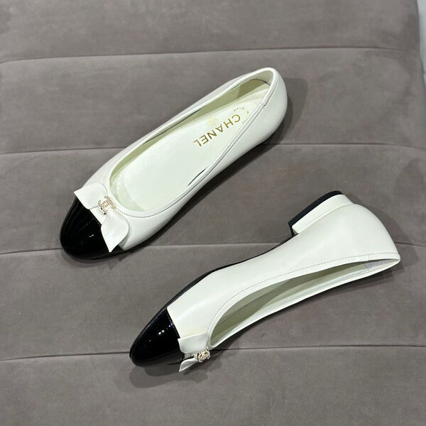 Балетки Chanel женский кожа белый 114846-2