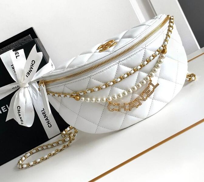 Сумка Chanel женский кожа белый 195882