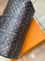 Дорожная сумка Louis Vuitton мужской кожа черный 167110-4