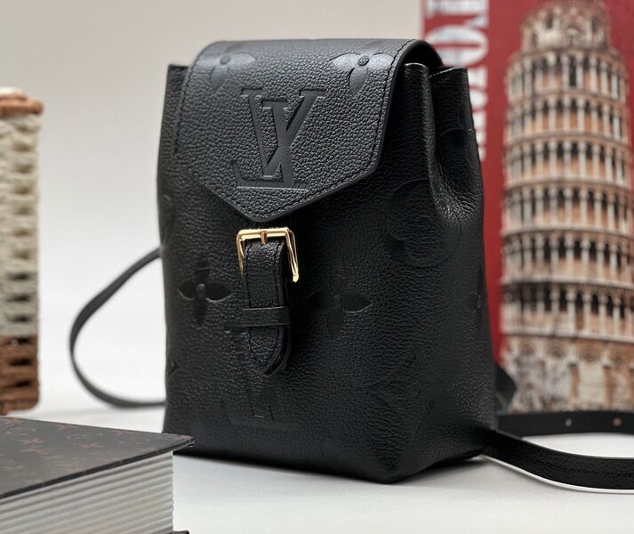 Рюкзак Louis Vuitton женский кожа черный 65202