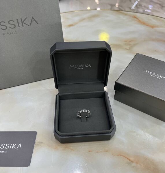 Кольцо Messika серебристый 175504