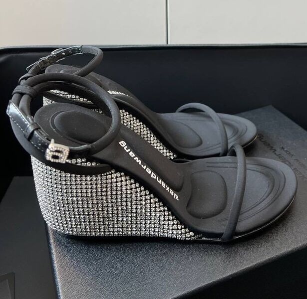 Босоножки Alexander Wang женский черный,белый 116363