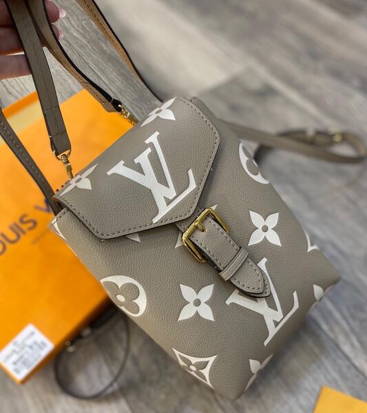 Рюкзак Louis Vuitton женский кожа бежевый 65198