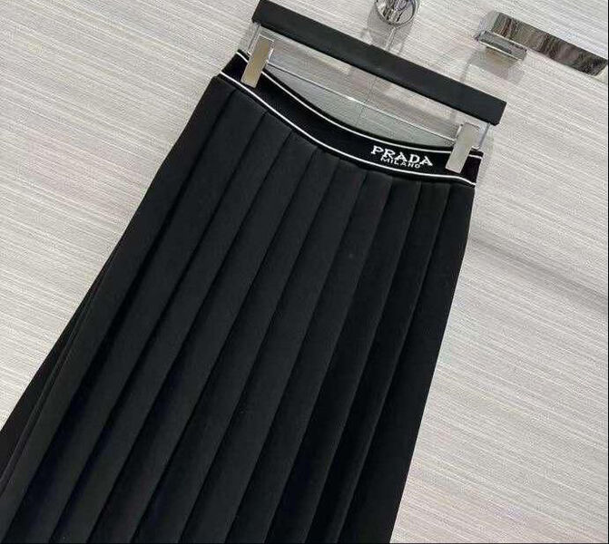 Юбка Prada женский черный 102468-2