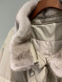 Пуховик Loro Piana женский бежевый 62813-6