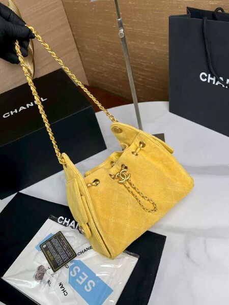 Сумка Chanel женский замша желтый s8384612-1-2
