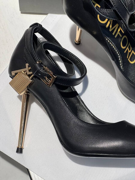 Туфли Tom Ford женский кожа черный 110474-4