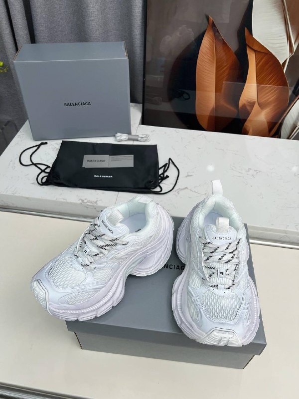 Кроссовки BALENCIAGA 6XL