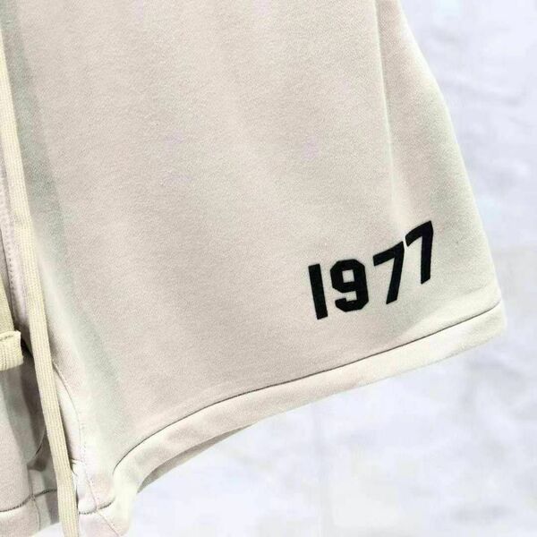 Шорты Fear of God Essentials мужской бежевый l2915352-1-3