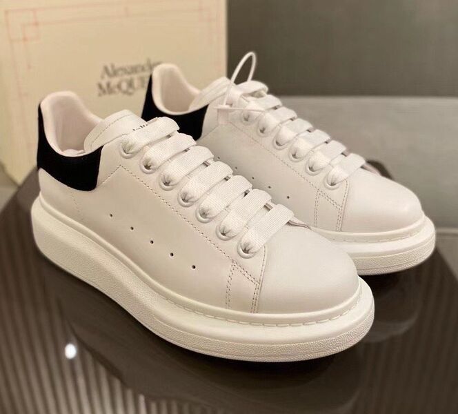 Кеды Alexander McQueen женский кожа swift белый 149814