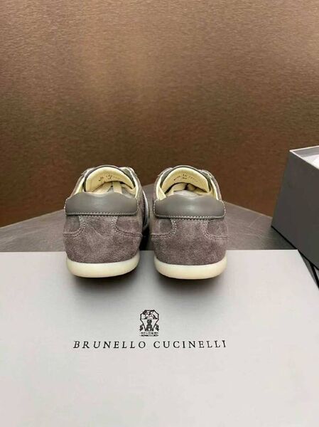 Женские кеды Brunello Cucinelli женский замша серый i4111362-1-5