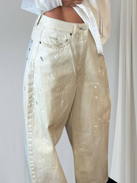 Джинсы Acne Studios женский бежевый 195109-2